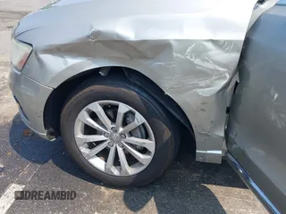 2013 Audi Q5 Premium with VIN WA1CFAFP7DA057277, listed as a IAAI auction lot 42411345 with 119,326 mi miles and . Bid and sale history available at DreamBid. Image 6.