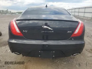 2019 Jaguar XJ R-Sport with VIN SAJWA1C7XK8W21242, listed as a Copart auction lot 56092225 with 47,727 mi miles and Salvage title. Bid and sale history available at DreamBid. Image 6.
