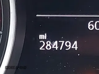 2017 Volkswagen Golf S z VIN 3VW217AU9HM026151, wystawiony jako IAAI lot #42217694 z przebiegiem 284 794 mil mil oraz . Historia ofert i sprzedaży dostępna na DreamBid. Obrazek 15.