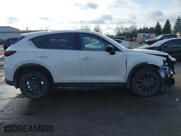 2024 Mazda CX-5 2.5 Carbon Turbo with VIN JM3KFBAY5R0425970, listed as a IAAI auction lot 41187507 with 8,851 mi miles. Bid and sale history available at carsss.com. Image 13.