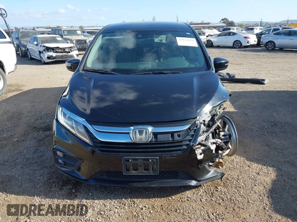 2019 Honda Odyssey EX with VIN 5FNRL6H54KB036540, listed as a IAAI auction lot 42124939 with 135,417 mi miles. Bid and sale history available at carsss.com. Image 13.