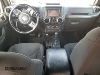 2016 Jeep Wrangler Unlimited Sport z VIN 1C4HJWDG4GL156724, wystawiony jako Copart lot #62733795 z przebiegiem 100 602 mil mil oraz Szkoda całkowita • Salvage title. Historia ofert i sprzedaży dostępna na DreamBid. Obrazek 8.