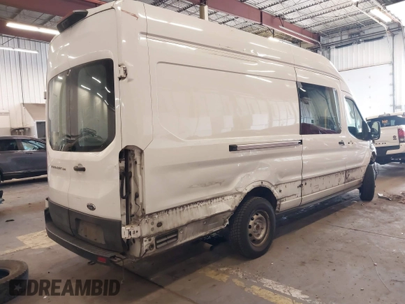 2021 Ford Transit Cargo с VIN 1FTBW3X87MKA60727, выставлен на аукционе IAAI как лот 41701879 с пробегом 76 052 миль миль и . История ставок и продаж доступна на DreamBid. Изображение 4.