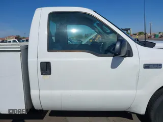 2001 Ford F-350 XL with VIN 1FTSF30L61ED27560, listed as a IAAI auction lot 42227103 with 244,077 mi miles and . Bid and sale history available at DreamBid. Image 13.