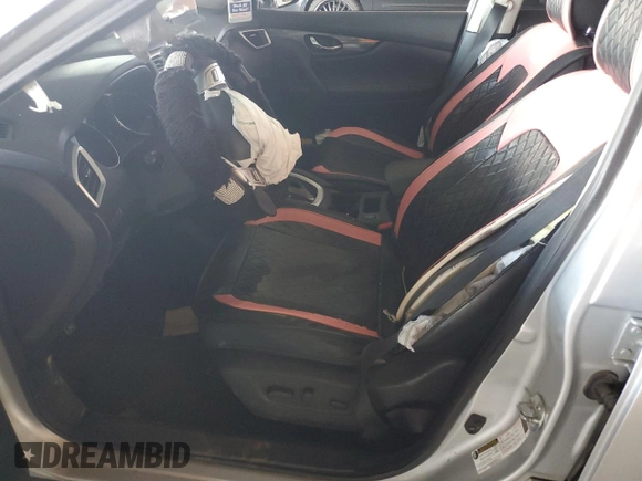 2015 Nissan Rogue SL z VIN 5N1AT2MV7FC850725, wystawiony jako Copart lot #54993195 z przebiegiem 98 804 mil mil oraz Szkoda całkowita • Salvage title. Historia ofert i sprzedaży dostępna na DreamBid. Obrazek 7.
