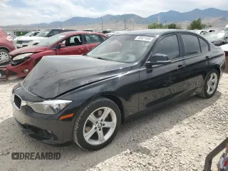 2014 BMW 3 Series 328i xDrive с VIN WBA3B3C58EJ981323, выставлен на аукционе Copart как лот 60927485 с пробегом 53 863 миль миль и Списание • Salvage title. История ставок и продаж доступна на DreamBid. Изображение 1.