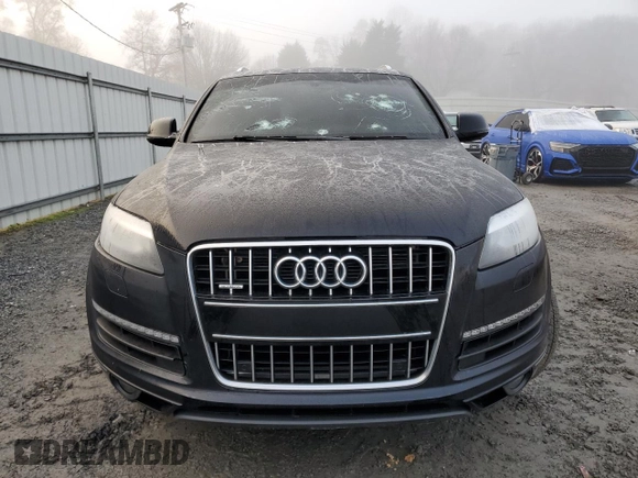 2015 Audi Q7 3.0T Premium with VIN WA1CGAFE3FD020627, listed as a Copart auction lot 85664004 with 110,789 mi miles and Salvage Title. Bid and sale history available at carsss.com. Image 5.