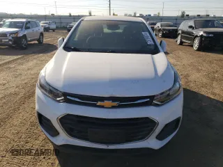 2020 Chevrolet Trax LS with VIN 3GNCJNSB2LL161325, listed as a Copart auction lot 73799874 with 83,190 mi miles and Salvage Title. Bid and sale history available at carsss.com. Image 5.
