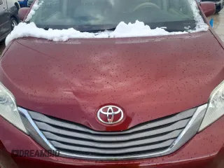 2012 Toyota Sienna XLE with VIN 5TDDK3DC0CS033695, listed as a Copart auction lot 49472385 with 190,954 mi miles and Clean Title. Bid and sale history available at carsss.com. Image 12.