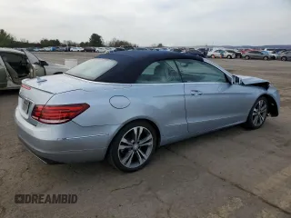 2015 Mercedes-Benz E 400 with VIN WDDKK6FF8FF305131, listed as a Copart auction lot 49777905 with 70,026 mi miles and Salvage Title. Bid and sale history available at carsss.com. Image 3.