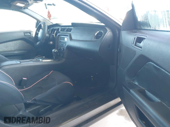 2010 Ford Mustang V6 with VIN 1ZVBP8ENXA5171928, listed as a IAAI auction lot 42556844 with 168,509 mi miles and . Bid and sale history available at DreamBid. Image 5.