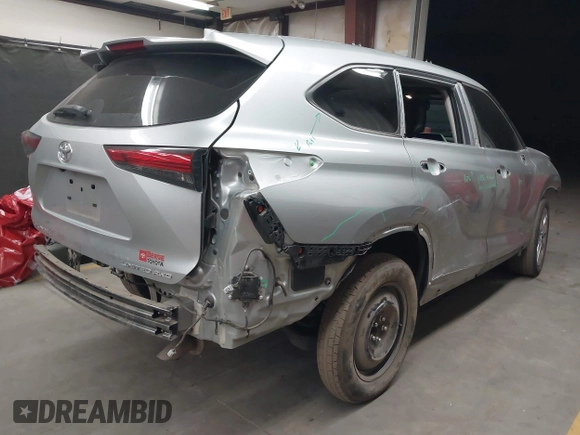 2023 Toyota Highlander L z VIN 5TDKDRBH5PS519850, wystawiony jako IAAI lot #42068525 z przebiegiem 31 367 mil mil oraz . Historia ofert i sprzedaży dostępna na DreamBid. Obrazek 4.