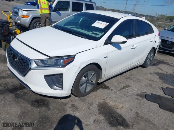 2020 Hyundai Ioniq Hybrid Blue with VIN KMHC65LC4LU212634, listed as a IAAI auction lot 41784149 with 124,742 mi miles. Bid and sale history available at carsss.com. Image 17.