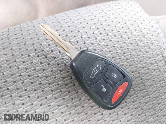 2006 Jeep Commander с VIN 1J8HG48NX6C357935, выставлен на аукционе IAAI как лот 42121109 с пробегом 166 951 миль миль и . История ставок и продаж доступна на DreamBid. Изображение 11.