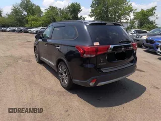 2016 Mitsubishi Outlander SE with VIN JA4AZ3A34GZ037430, listed as a Copart auction lot 65024685 with 8,737 mi miles and Clean title. Bid and sale history available at DreamBid. Image 3.
