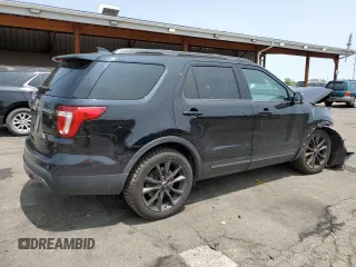 2017 Ford Explorer XLT with VIN 1FM5K7D82HGD55484, listed as a Copart auction lot 59171425 with 164,225 mi miles and Salvage title. Bid and sale history available at DreamBid. Image 3.