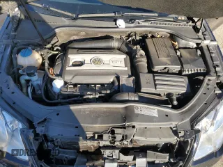 2011 Volkswagen Eos Komfort with VIN WVWBW7AHXBV004423, listed as a Copart auction lot 83606054 with 82,440 mi miles and Salvage Title. Bid and sale history available at DreamBid. Image 11.