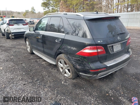 2013 Mercedes-Benz M 350 with VIN 4JGDA5HB0DA258063, listed as a IAAI auction lot 41479903 with 235,866 mi miles and . Bid and sale history available at DreamBid. Image 3.