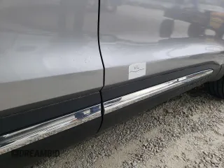 2020 Ford Explorer XLT z VIN 1FMSK8DH4LGC58191, wystawiony jako Copart lot #53809075 z przebiegiem 68 784 mil mil oraz Szkoda całkowita • Salvage title. Historia ofert i sprzedaży dostępna na DreamBid. Obrazek 13.