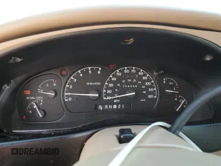 2000 Ford Explorer Eddie Bauer with VIN 1FMZU84PXYZB45910, listed as a Copart auction lot 71650514 with 234,398 mi miles and Salvage title. Bid and sale history available at DreamBid. Image 9.