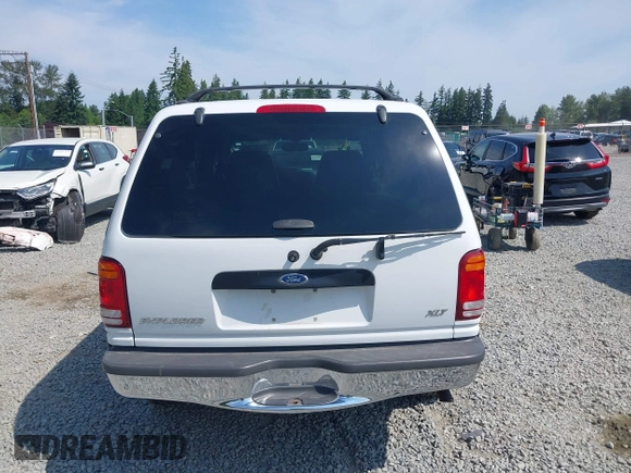 1998 Ford Explorer XL z VIN 1FMZU34E3WZA90831, wystawiony jako IAAI lot #42500120 z przebiegiem 97 799 mil mil oraz . Historia ofert i sprzedaży dostępna na DreamBid. Obrazek 15.