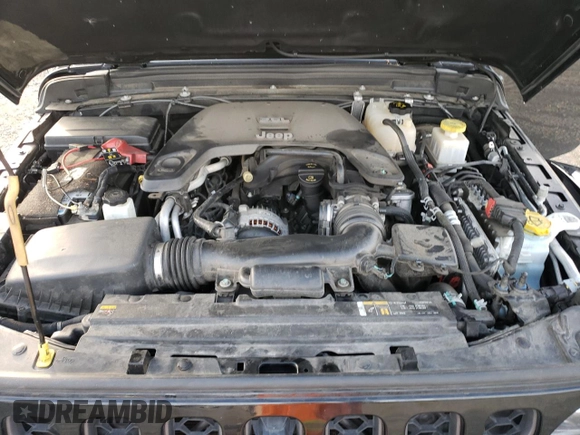 2021 Jeep Gladiator Rubicon with VIN 1C6JJTBG5ML500423, listed as a Copart auction lot 46954765 with 82,483 mi miles and Salvage title. Bid and sale history available at DreamBid. Image 12.
