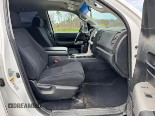 2008 Toyota Tundra с VIN 5TBBV54128S516419, выставлен на аукционе Copart как лот 58626905 с пробегом 190 891 миль миль и Чистый • Clean title. История ставок и продаж доступна на DreamBid. Изображение 5.