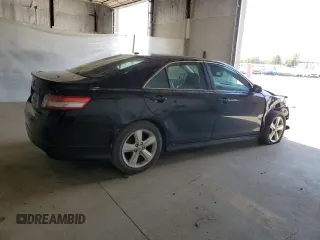 2010 Toyota Camry z VIN 4T1BF3EK7AU531690, wystawiony jako Copart lot #53103605 z przebiegiem 177 835 mil mil oraz Szkoda całkowita • Salvage title. Historia ofert i sprzedaży dostępna na DreamBid. Obrazek 3.