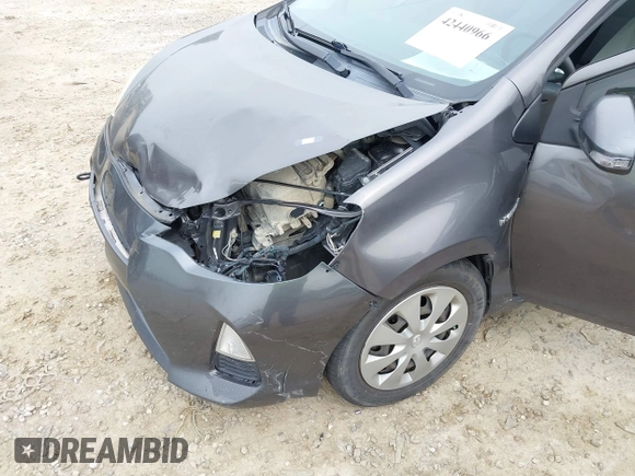2014 Toyota Prius One z VIN JTDKDTB33E1084788, wystawiony jako IAAI lot #42440966 z przebiegiem 304 181 mil mil oraz . Historia ofert i sprzedaży dostępna na DreamBid. Obrazek 6.