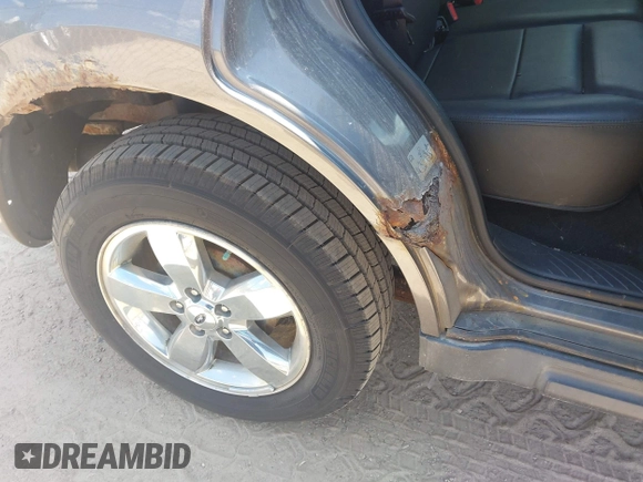 2011 Ford Escape Limited с VIN 1FMCU0EG7BKB33428, выставлен на аукционе IAAI как лот 42626997 с пробегом 124 107 миль миль и . История ставок и продаж доступна на DreamBid. Изображение 6.