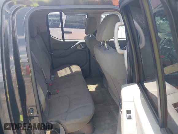 2015 Nissan Frontier SV с VIN 1N6AD0EV5FN742934, выставлен на аукционе IAAI как лот 42534199 с пробегом 231 400 миль миль и . История ставок и продаж доступна на DreamBid. Изображение 8.