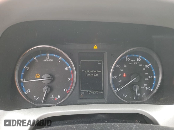 2018 Toyota RAV4 XLE with VIN 2T3WFREV4JW444884, listed as a Copart auction lot 55666275 with 174,275 mi miles and Salvage Title. Bid and sale history available at DreamBid. Image 9.