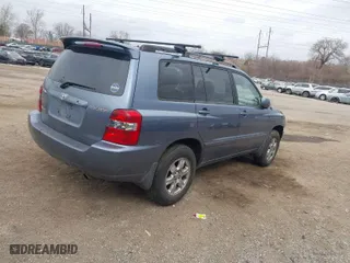 2005 Toyota Highlander with VIN JTEEP21AX50112036, listed as a IAAI auction lot 41717503 with 190,680 mi miles. Bid and sale history available at carsss.com. Image 4.