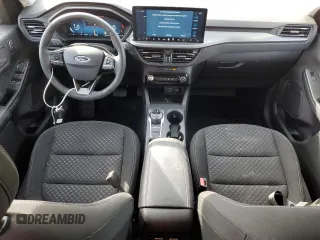 2023 Ford Escape Active with VIN 1FMCU9GN2PUB17245, listed as a Copart auction lot 49225145 with 3,841 mi miles and Non Repairable. Bid and sale history available at carsss.com. Image 8.