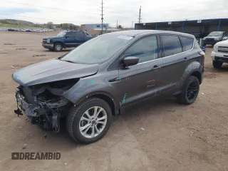 2017 Ford Escape SE with VIN 1FMCU9GD6HUE72847, listed as a Copart auction lot 53443735 with 106,462 mi miles and Salvage Title. Bid and sale history available at carsss.com. Image 1.