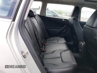 2009 Volkswagen Passat z VIN WVWXK73C69E027467, wystawiony jako IAAI lot #42277275 z przebiegiem 145 956 mil mil oraz . Historia ofert i sprzedaży dostępna na DreamBid. Obrazek 8.