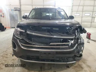 2024 Volkswagen Atlas SE z VIN 1V2HR2CA0RC598335, wystawiony jako Copart lot #44820295 z przebiegiem 4 621 mil mil oraz Szkoda całkowita • Salvage title. Historia ofert i sprzedaży dostępna na DreamBid. Obrazek 5.