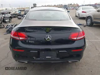 2020 Mercedes-Benz C 300 with VIN W1KWJ8DB7LF985843, listed as a IAAI auction lot 41484590 with 22,561 mi miles and . Bid and sale history available at DreamBid. Image 17.