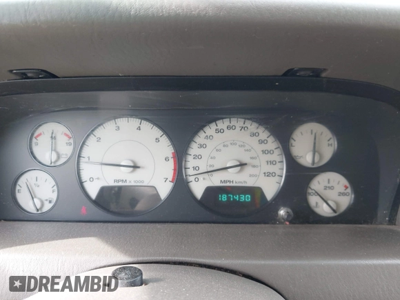 2004 Jeep Grand Cherokee Limited with VIN 1J4GW58N54C372118, listed as a IAAI auction lot 42526424 with 187,430 mi miles and . Bid and sale history available at DreamBid. Image 7.