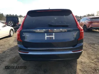 2025 Volvo XC90 Ultimate Bright Theme with VIN YV4062PF8S1309651, listed as a Copart auction lot 46637415 with 728 mi miles and Salvage Title. Bid and sale history available at carsss.com. Image 6.