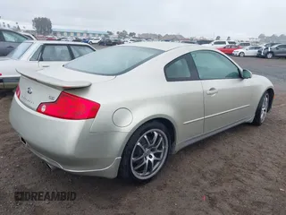 2005 Infiniti G35 with VIN JNKCV54E55M423348, listed as a IAAI auction lot 42195346 with 160,714 mi miles. Bid and sale history available at carsss.com. Image 4.
