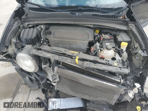 2020 Jeep Renegade Latitude with VIN ZACNJABB9LPL58359, listed as a Copart auction lot 71447094 with 89,904 mi miles and Salvage Title. Bid and sale history available at DreamBid. Image 12.