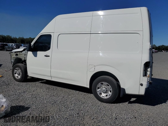 2021 Nissan NV Cargo SV z VIN 1N6BF0LY3MN808793, wystawiony jako Copart lot #42656435 z przebiegiem 140 026 mil mil oraz Szkody całkowita. Historia ofert i sprzedaży dostępna na DreamBid. Obrazek 2.