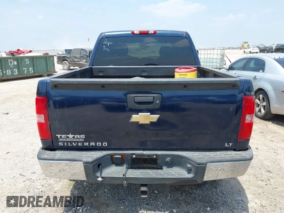 2007 Chevrolet Silverado 1500 1LT with VIN 2GCEC13J971511292, listed as a IAAI auction lot 42181818 with 239,647 mi miles and . Bid and sale history available at DreamBid. Image 16.