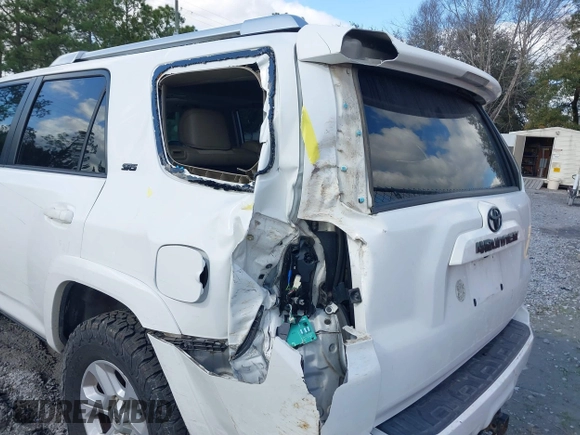 2016 Toyota 4Runner Limited with VIN JTEBU5JR1G5301943, listed as a IAAI auction lot 41491480 with 150,174 mi miles and . Bid and sale history available at DreamBid. Image 6.