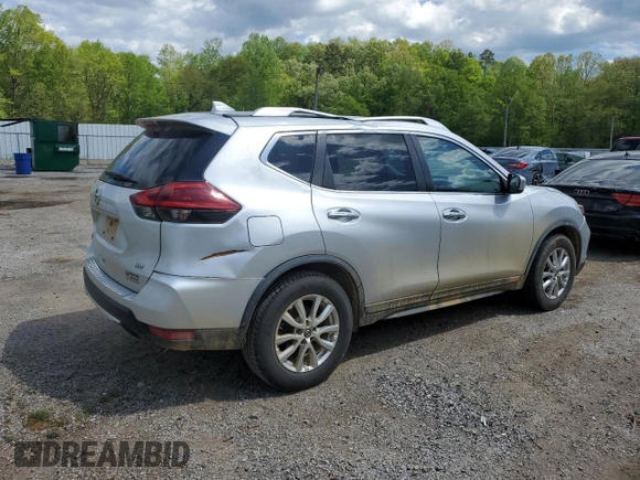 2018 Nissan Rogue SV with VIN KNMAT2MTXJP505788, listed as a Copart auction lot 52732445 with 158,514 mi miles and Salvage Title. Bid and sale history available at carsss.com. Image 3.