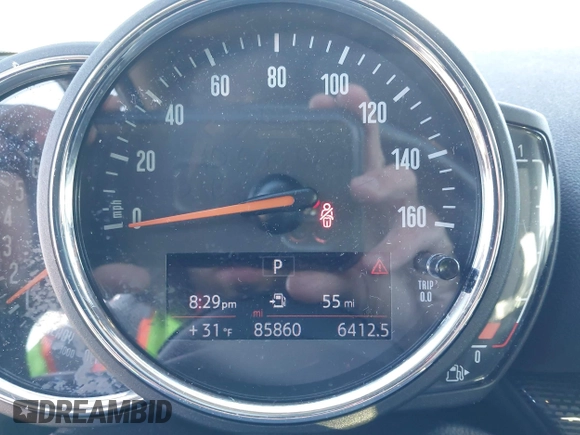 2019 MINI Clubman Cooper with VIN WMWLN5C56K2E34756, listed as a IAAI auction lot 41916663 with 85,860 mi miles and . Bid and sale history available at DreamBid. Image 7.