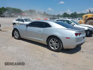 2013 Chevrolet Camaro LT with VIN 2G1FB1E30D9113836, listed as a IAAI auction lot 42669445 with 184,687 mi miles and . Bid and sale history available at DreamBid. Image 3.