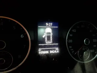 2013 Volkswagen Tiguan SE z VIN WVGBV3AX4DW055332, wystawiony jako Copart lot #42297805 z przebiegiem 109 606 mil mil oraz Szkoda całkowita • Salvage title. Historia ofert i sprzedaży dostępna na DreamBid. Obrazek 9.
