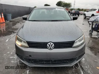 2011 Volkswagen Jetta Sedan S with VIN 3VW1K7AJ4BM049729, listed as a Copart auction lot 51979525 with 147,384 mi miles and Salvage Title. Bid and sale history available at carsss.com. Image 5.